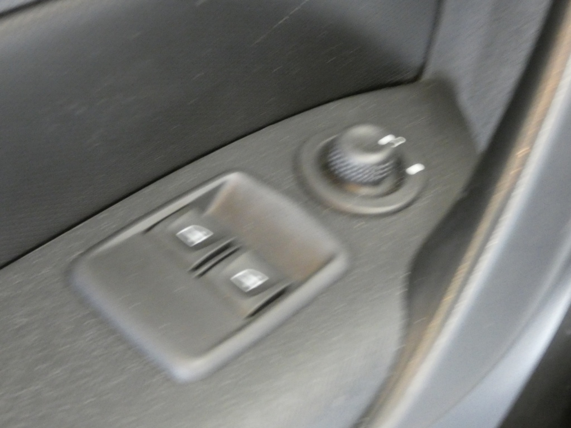 40718691-16.jpg