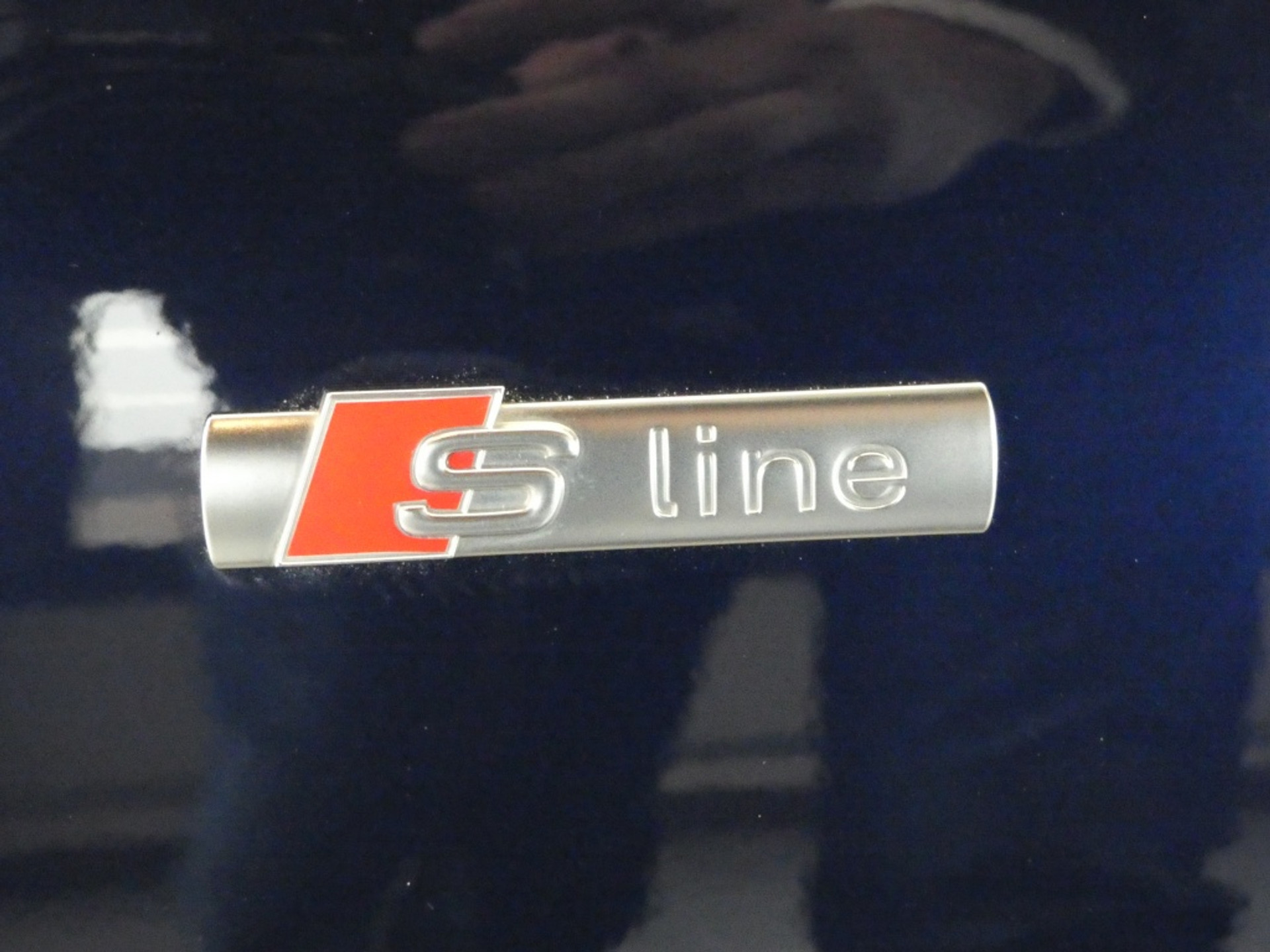 40991662-8.jpg