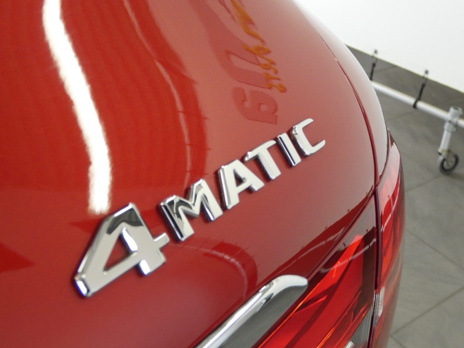 43679175-11.jpg