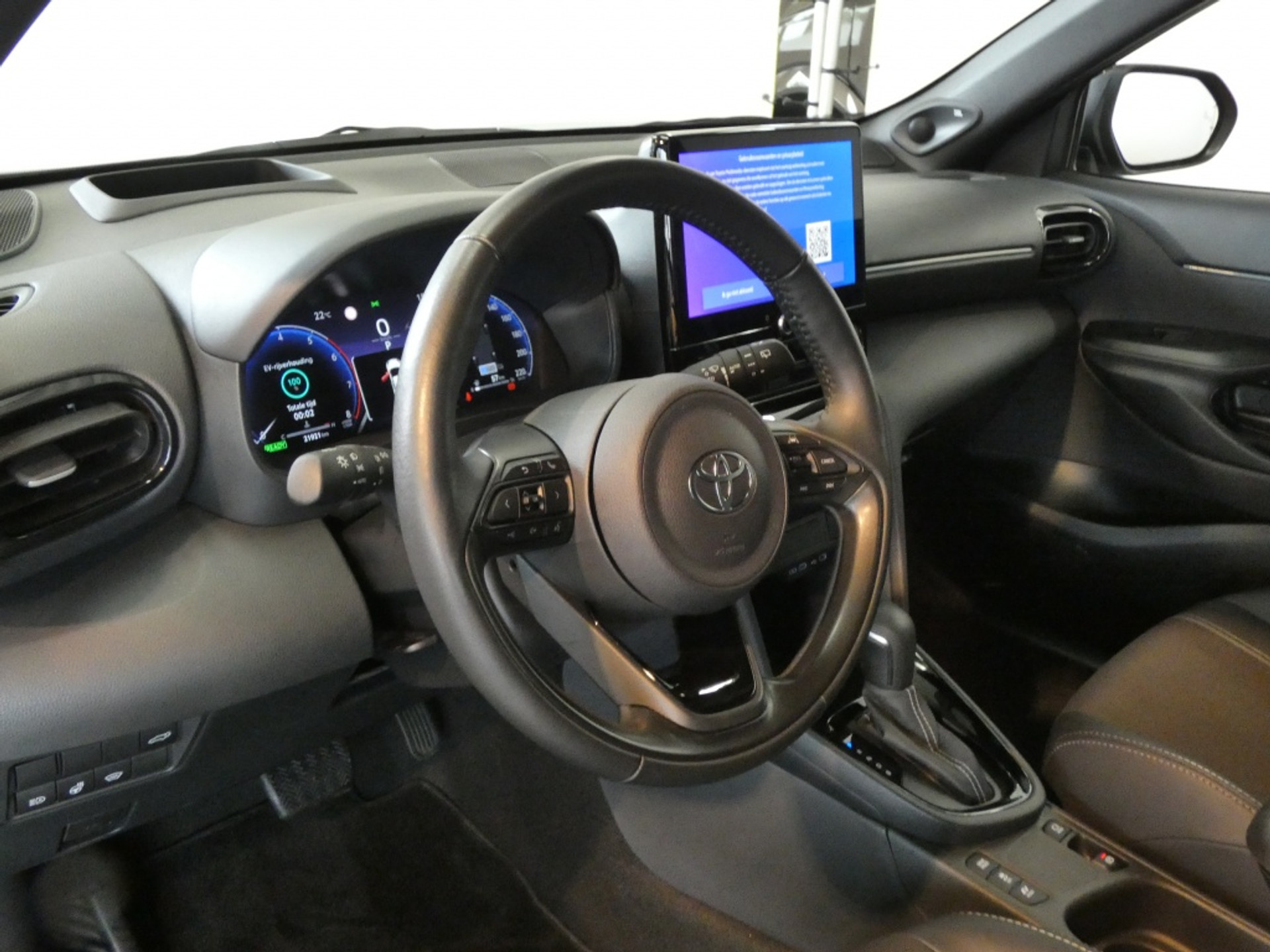 44990007-9.jpg