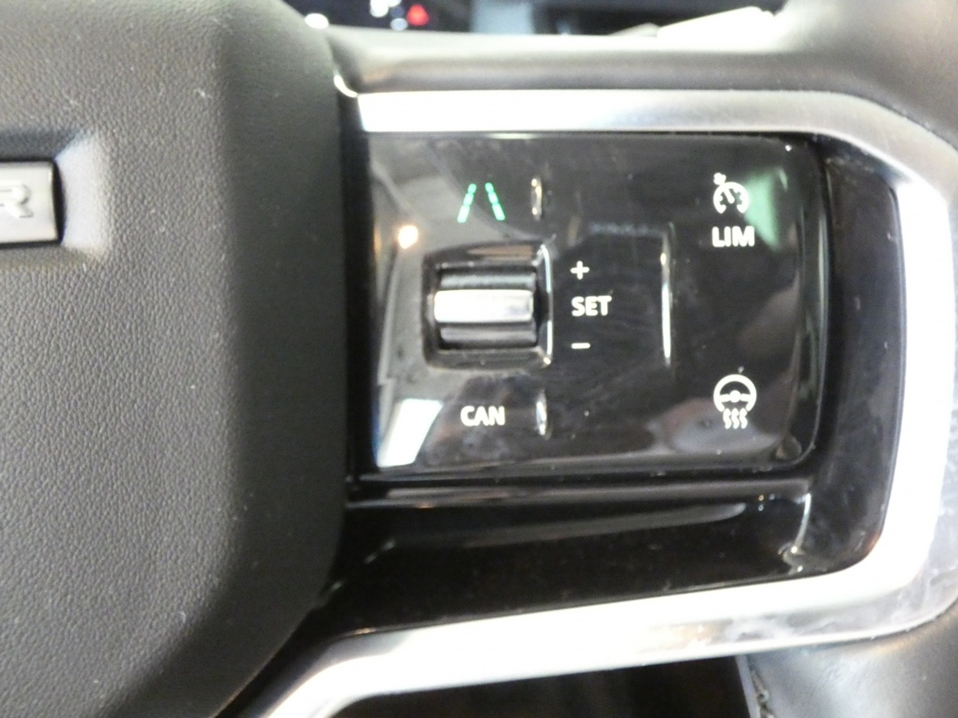 45216757-21.jpg