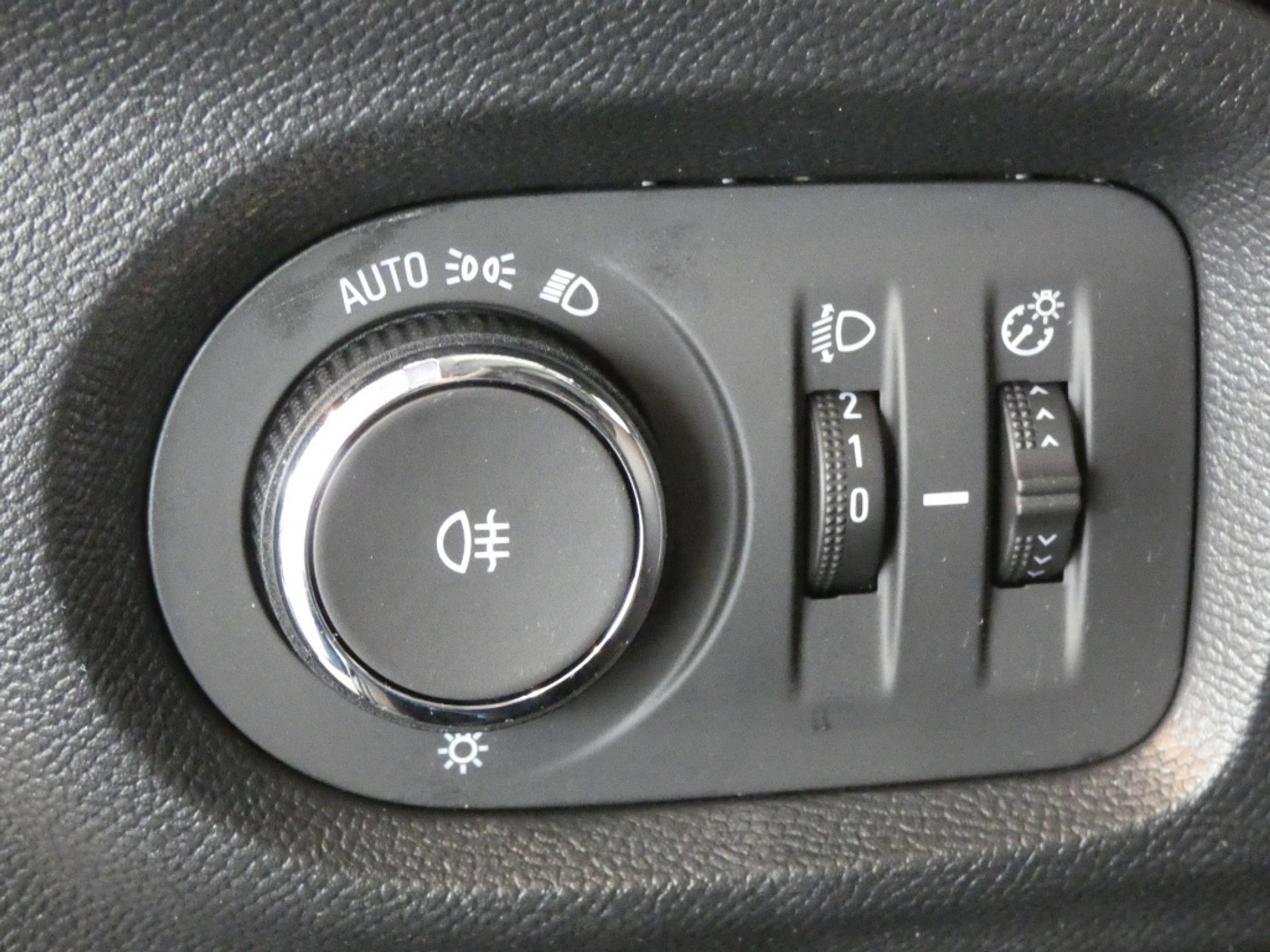 45489609-21.jpg