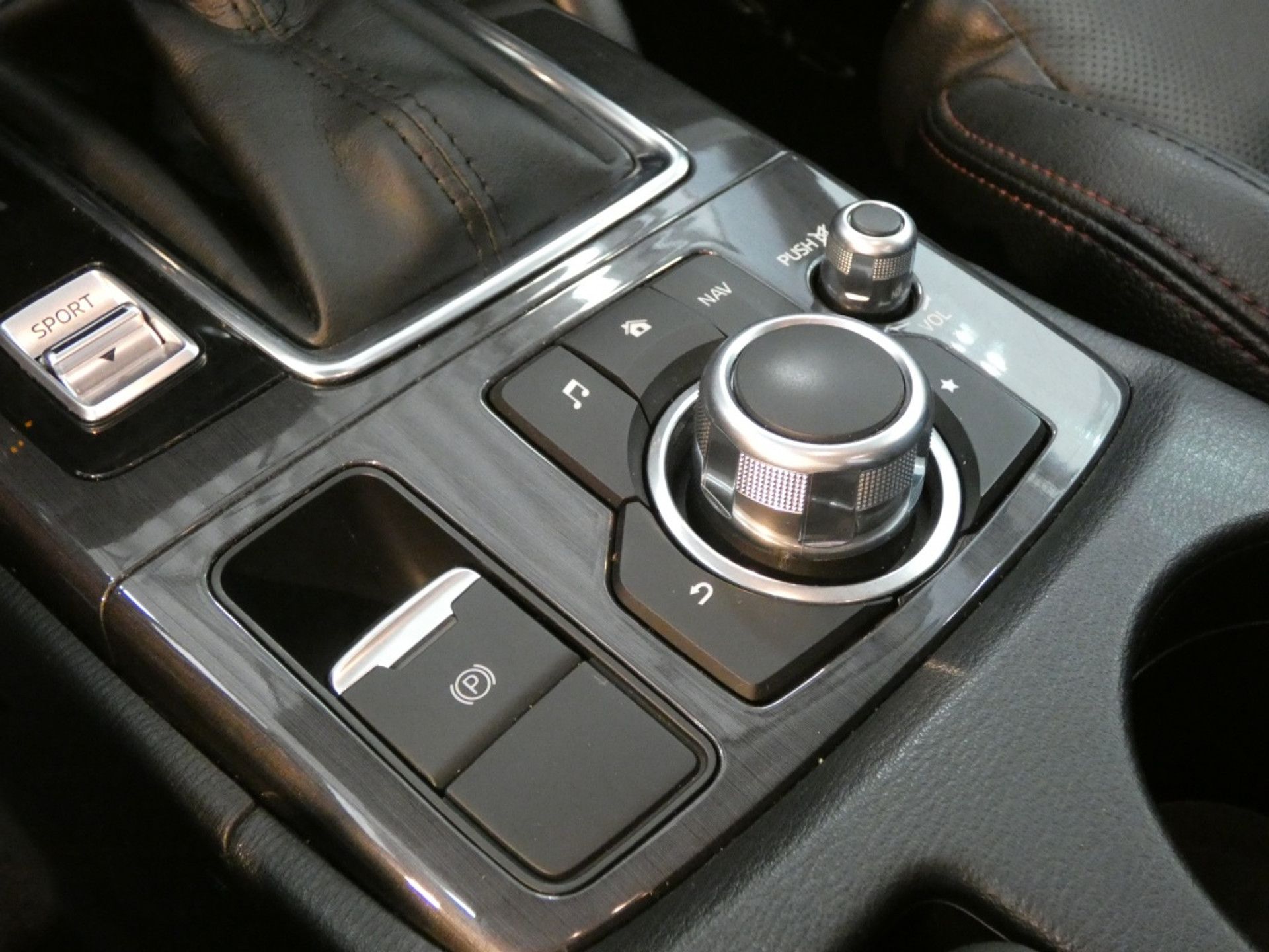 46357257-20.jpg