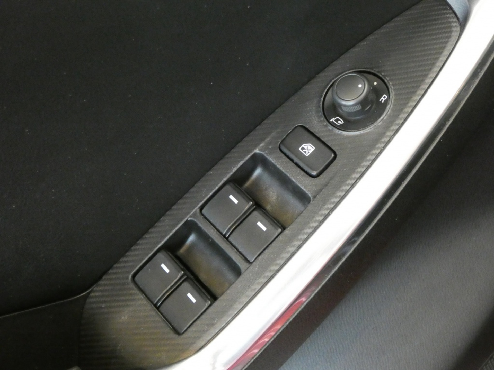46357257-23.jpg
