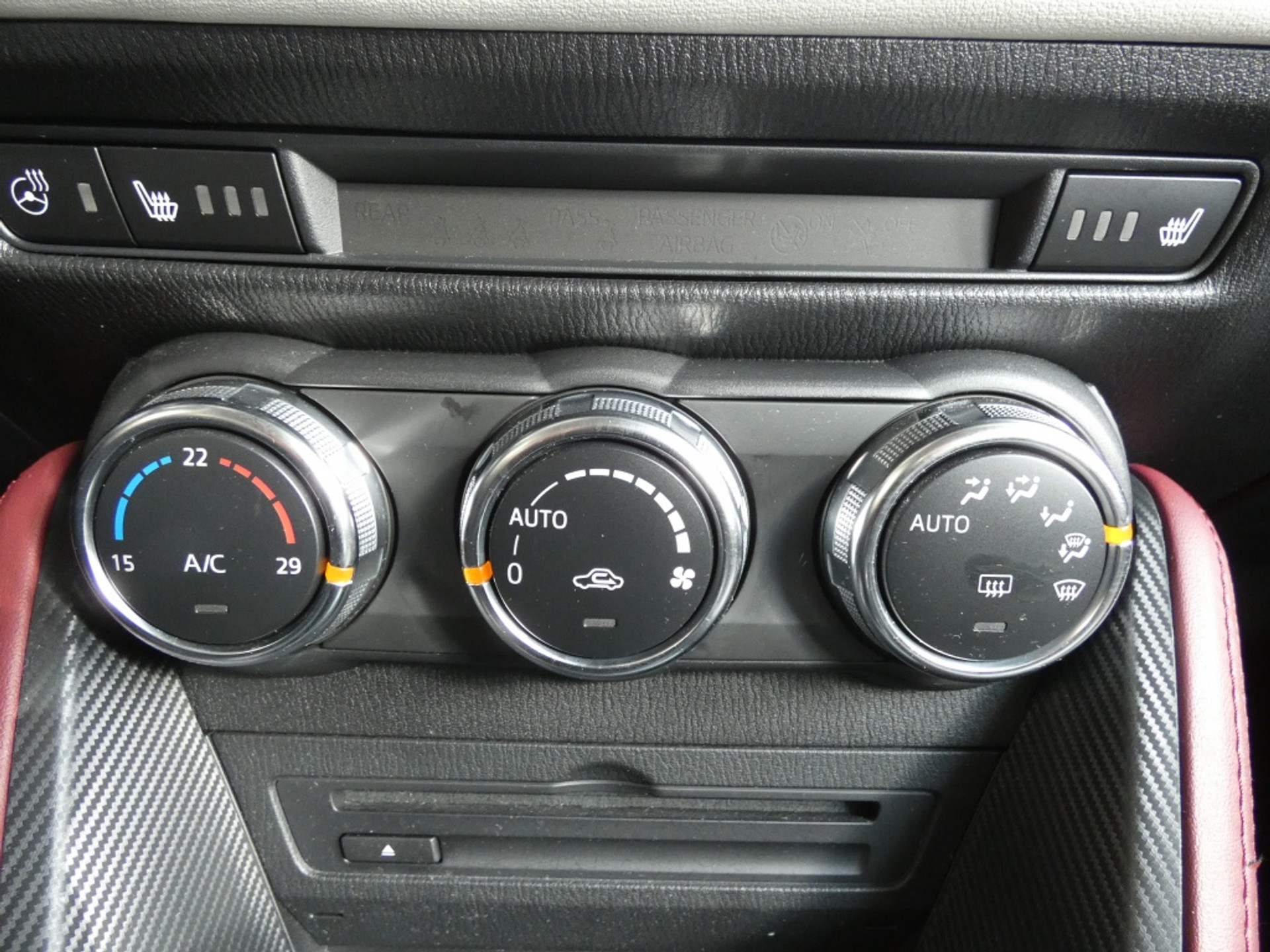 48245761-34.jpg