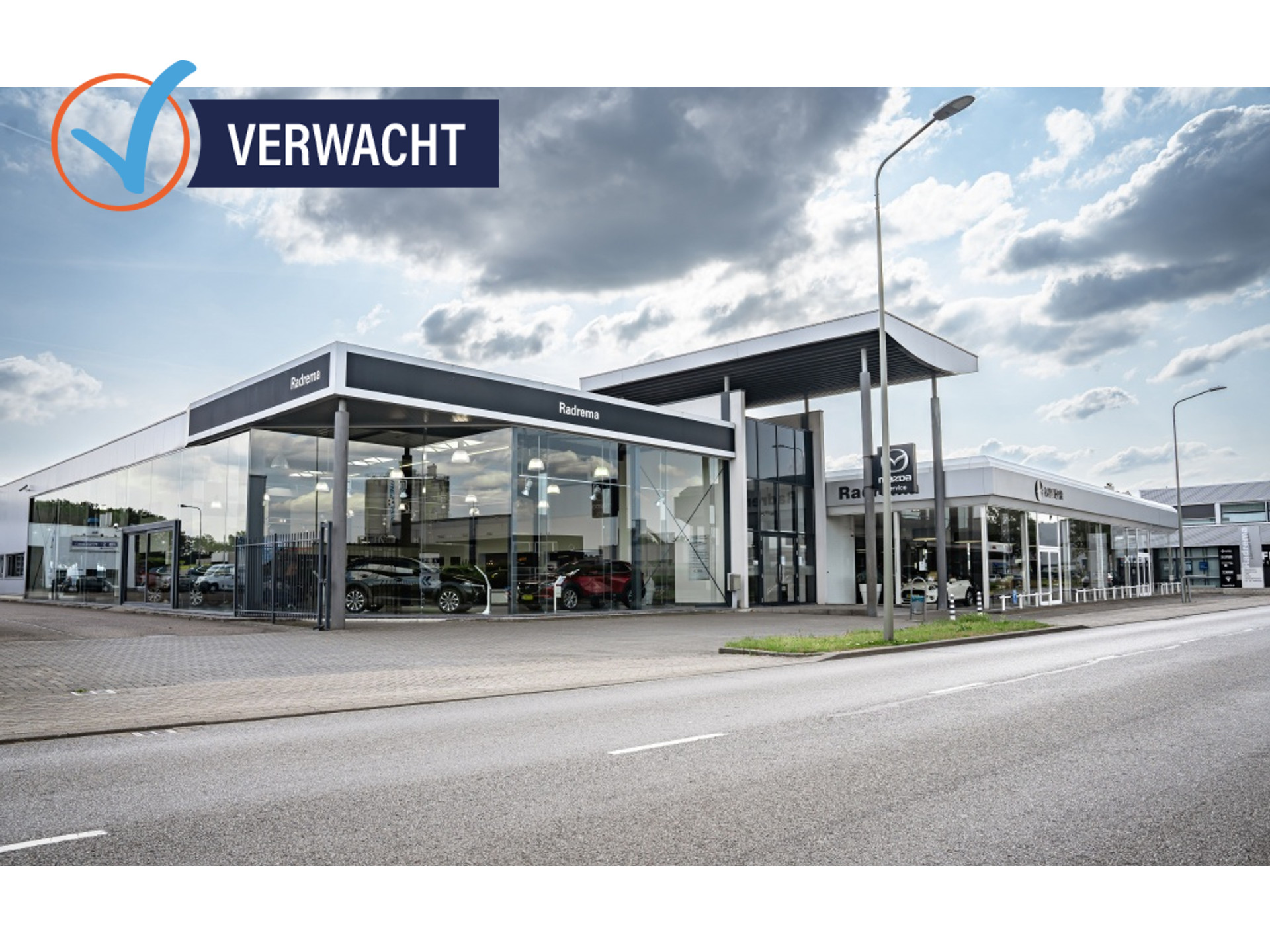 53532488